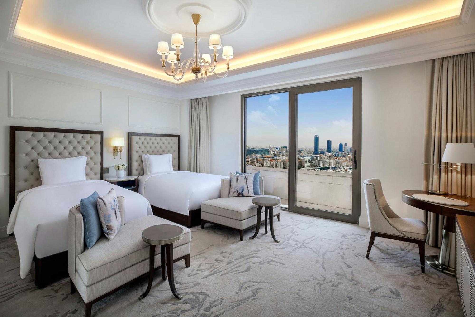 The Ritz-Carlton, Amman Hotel Exterior foto Deluxe Suite