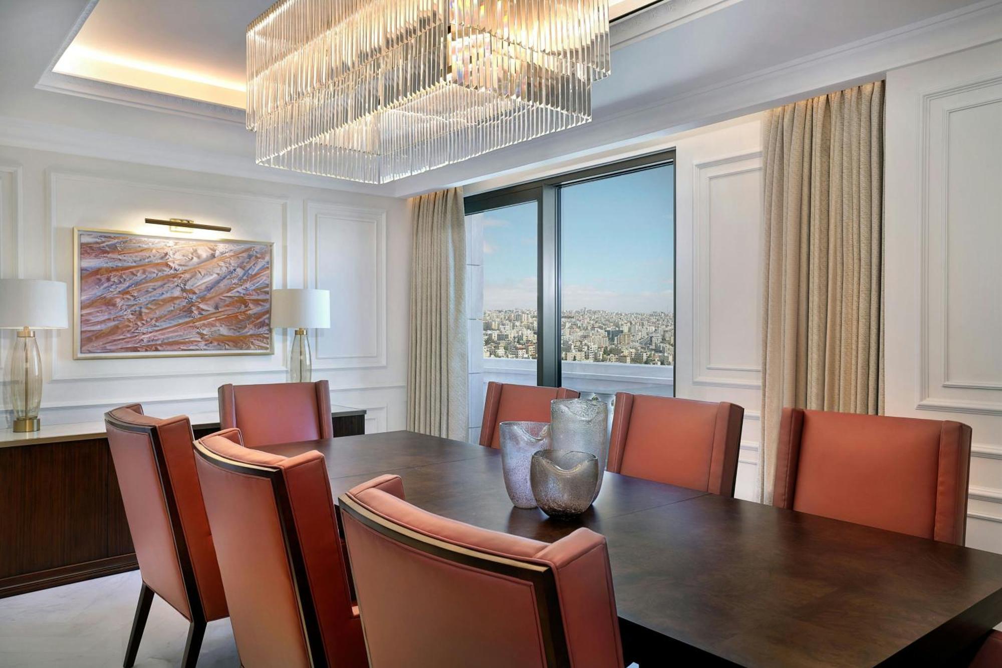 The Ritz-Carlton, Amman Hotel Exterior foto The dining room